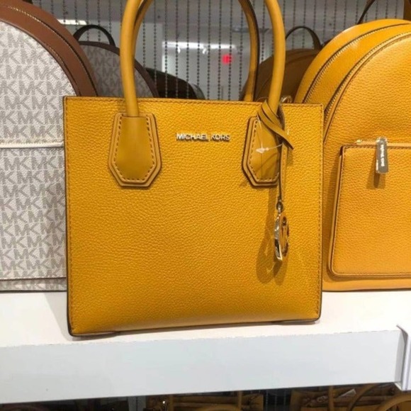 MICHAEL KORS MERCER MEDIUM MESSENGER SATCHEL BAG LEATHER MARIGOLD